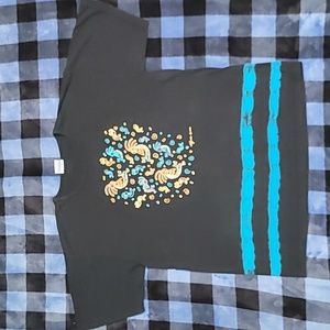 2001. Lyne`e Apparel. Kokopelli. Short-sleeve tee. Women's oversized L